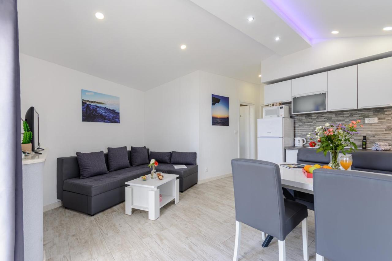 Apartment Darka 2 Sumartin Exterior photo